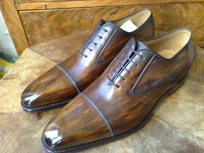 patine chaussure cuir effet bois